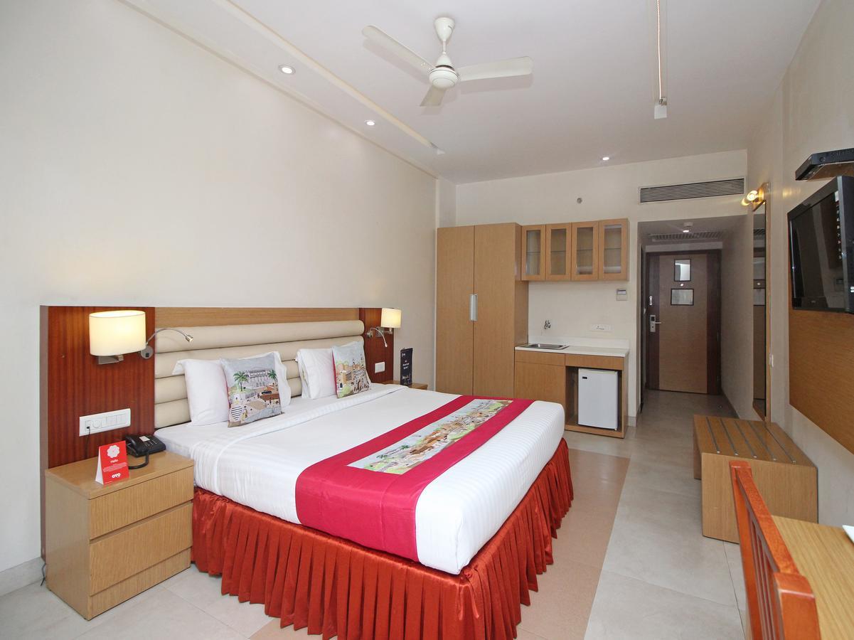 Hotel Mb International Palace Side Mysore Εξωτερικό φωτογραφία