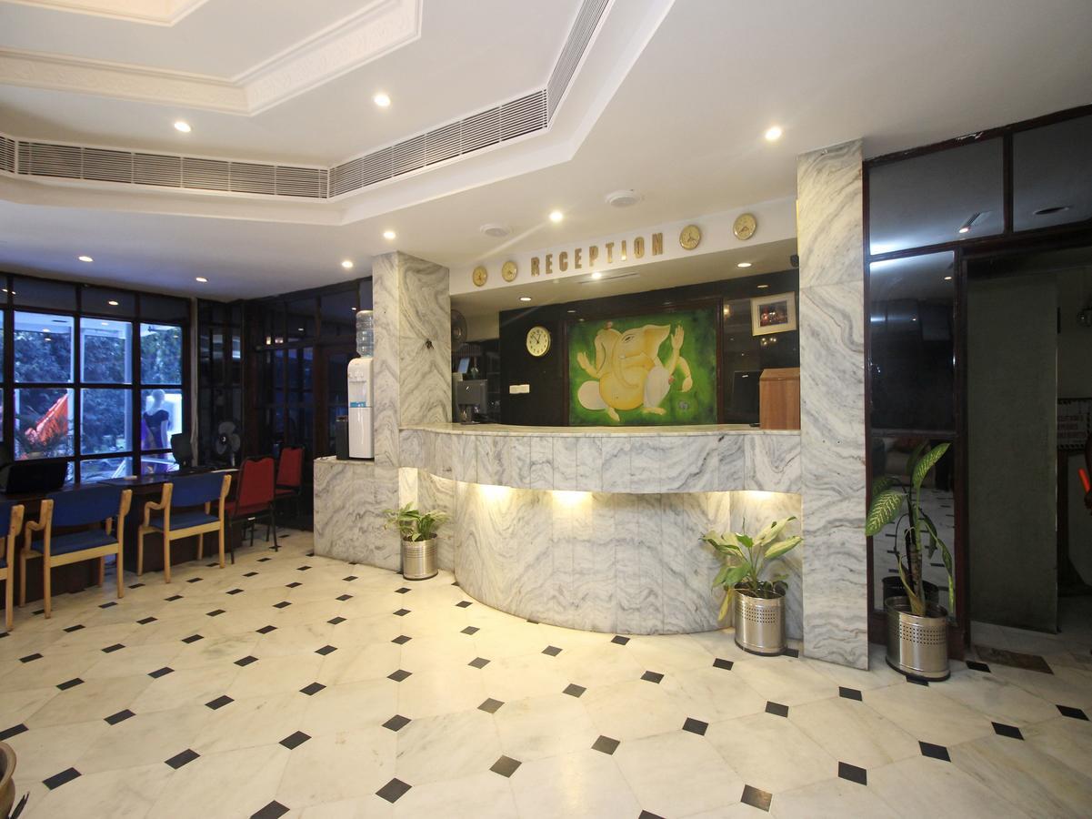 Hotel Mb International Palace Side Mysore Εξωτερικό φωτογραφία