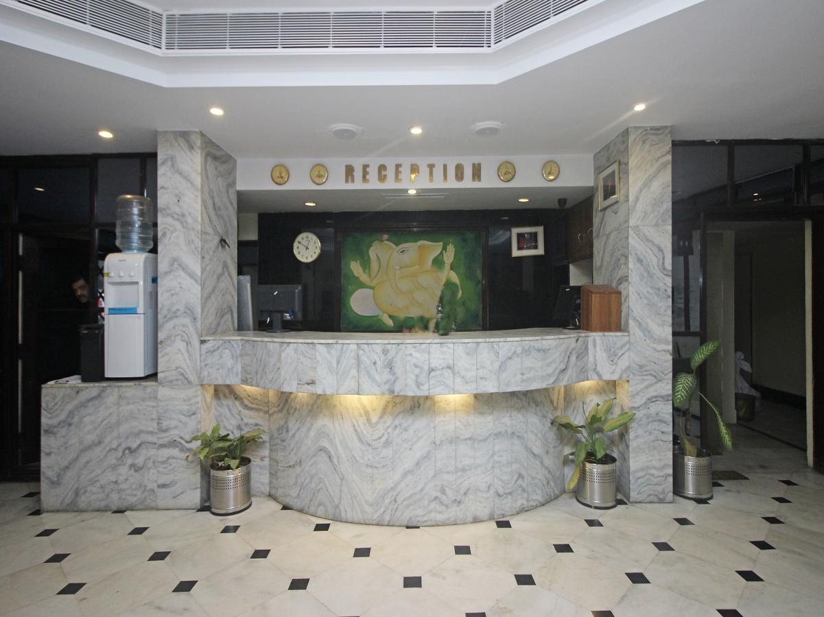 Hotel Mb International Palace Side Mysore Εξωτερικό φωτογραφία